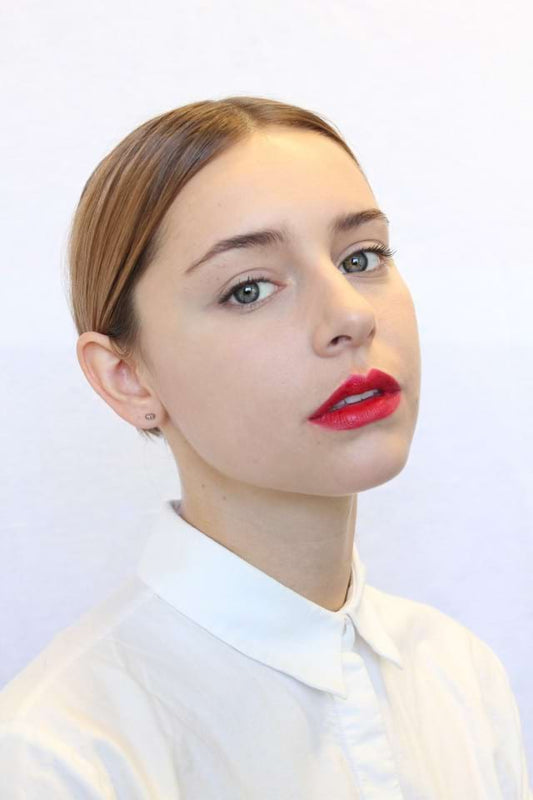 Step by Step: Crimson Lip