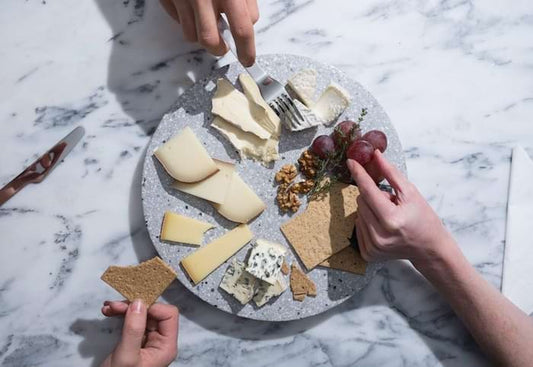 Local Loves: Sans Pere