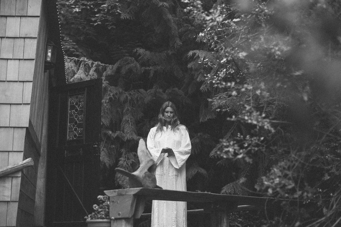 Beyond the Bottle: An Interview on Beauty Nutrition with Olivia Crighton