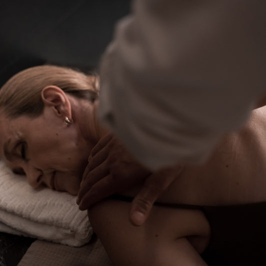 Energy touch healing at Glasshouse salon for Angelic Reiki