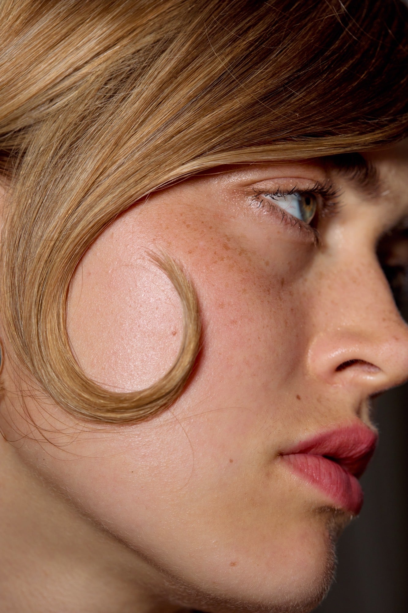 Glasshouse Salon Beauty RMS Beauty makeup and Hair styling Olivia Crighton