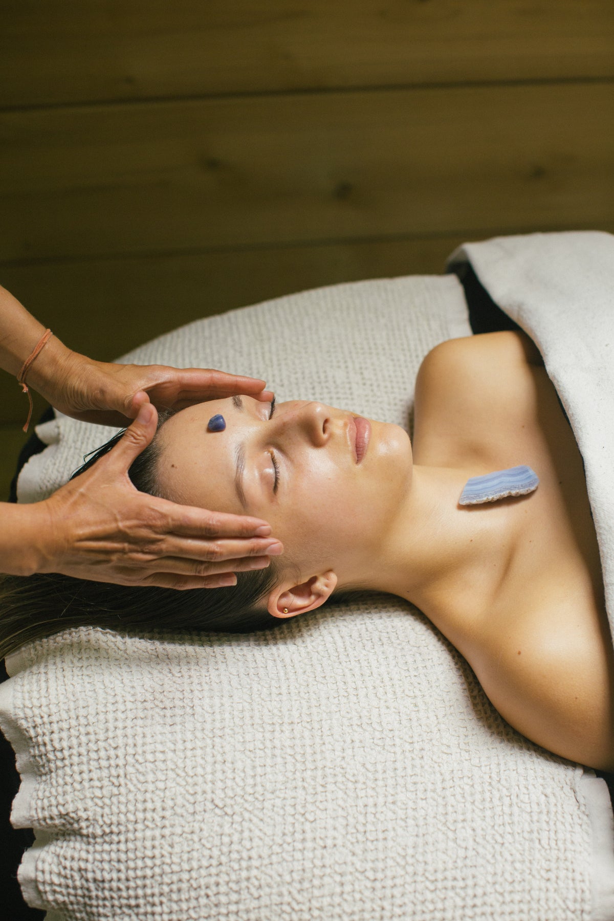 Palm Of Feronia Crystal Infused Facial